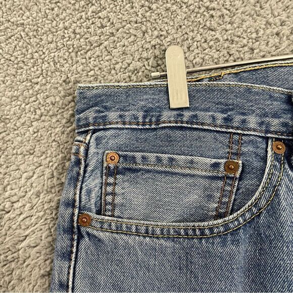 Levi's‎ 505 Jeans Men 38x33 Blue Medium Wash Straight Denim - Picture 2 of 14